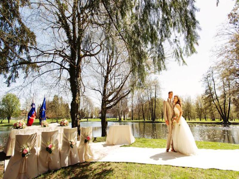 Elegans Hotel Brdo Kranj Dış mekan fotoğraf