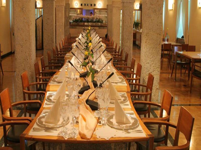 Elegans Hotel Brdo Kranj Dış mekan fotoğraf